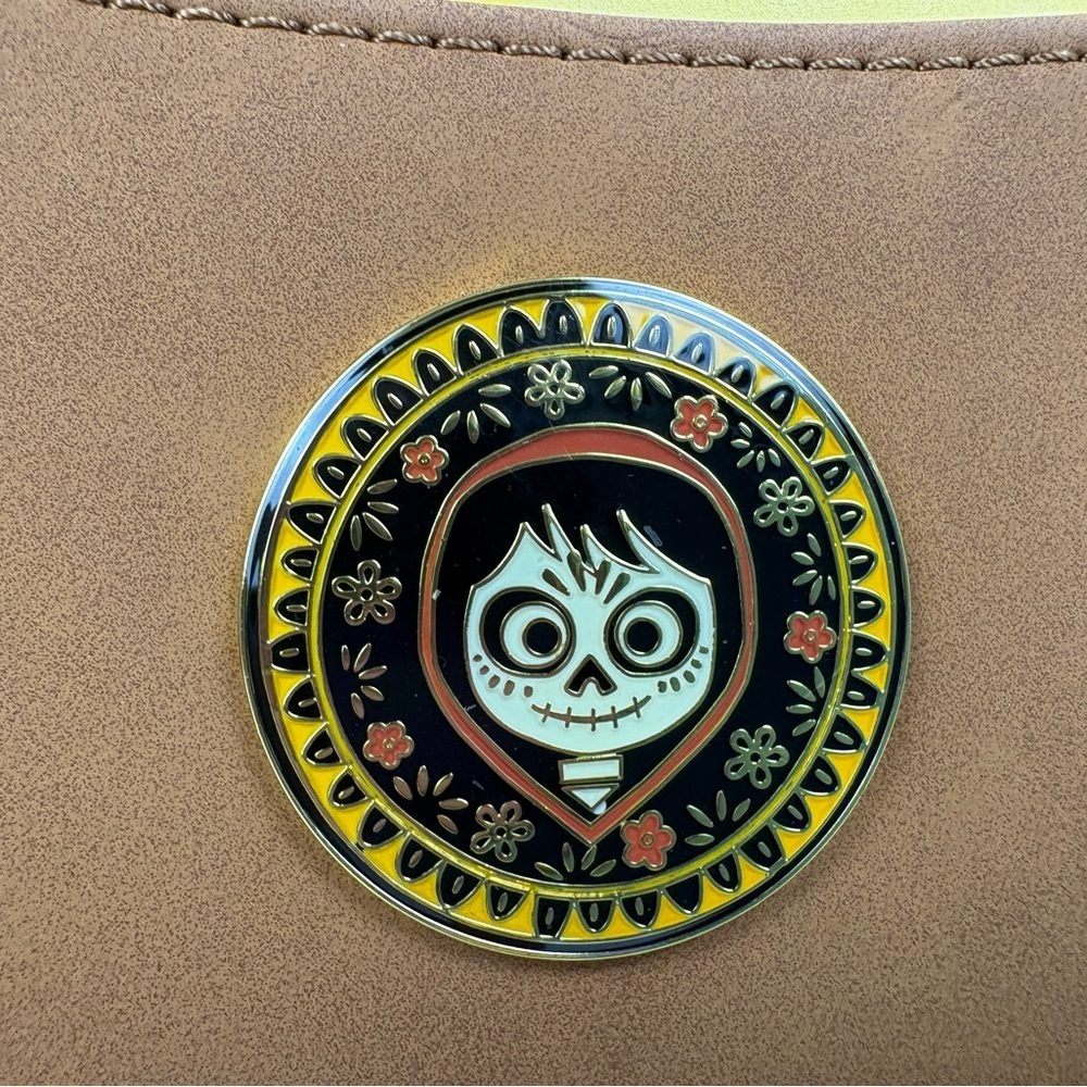 NWT Loungefly Disney Coco Brown and Yellow with a Floral Skull Emblem Wallet - Picture 4 of 11